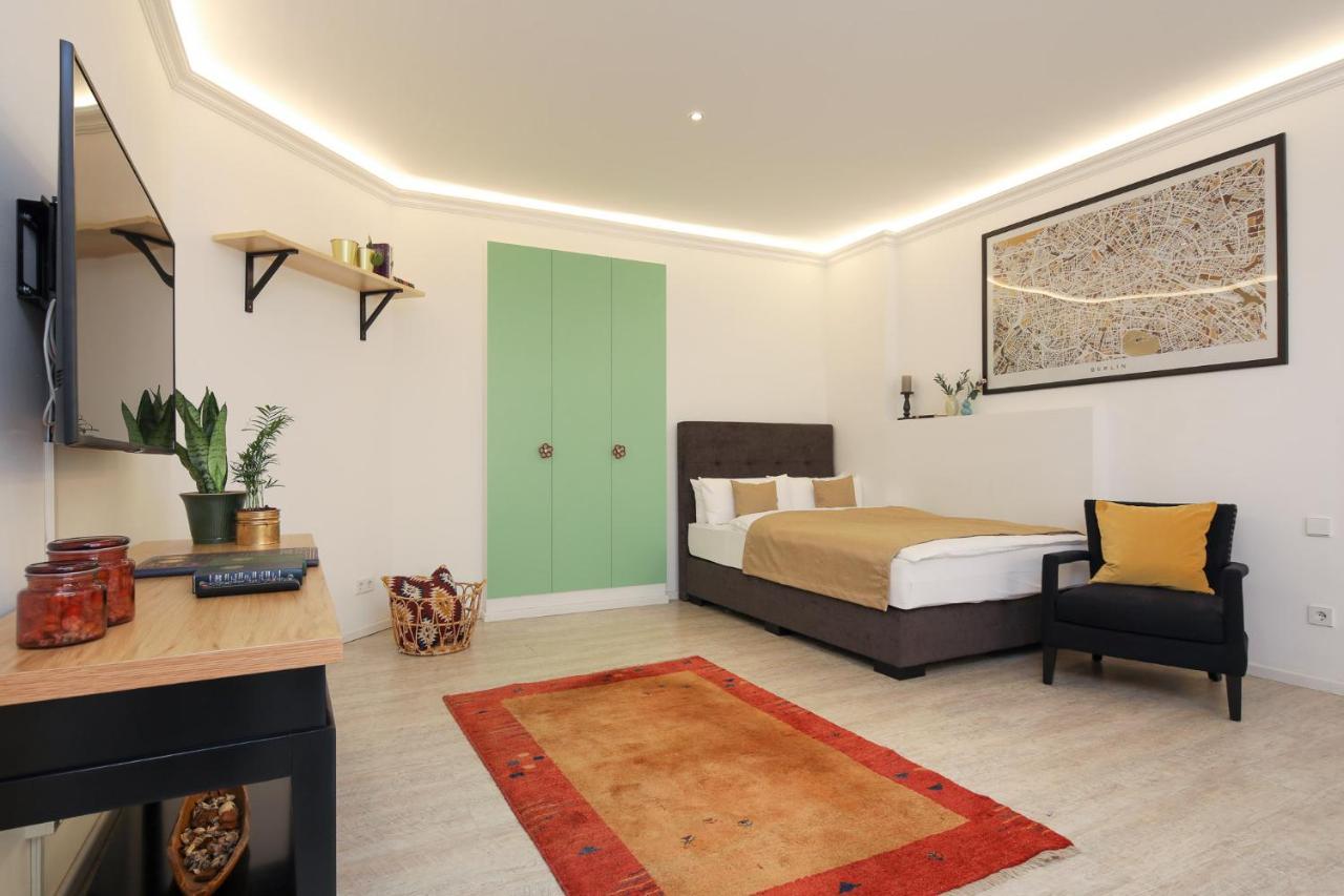 5 Personen Altbau Nahe Kurfuerstendamm - Shakespeare Βερολίνο Εξωτερικό φωτογραφία